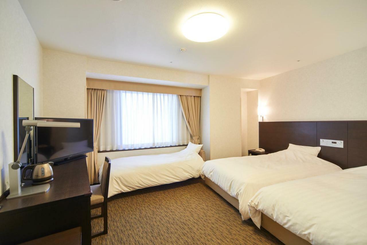 Osaka Dai-Ichi Hotel Buitenkant foto